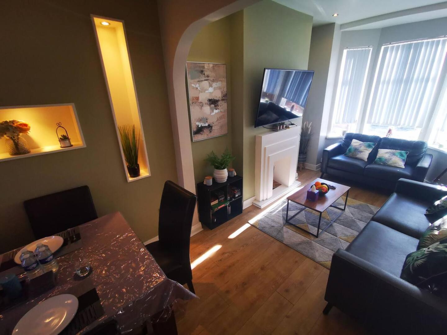벨파스트 2Br Cozy Duplex 빌라 외부 사진