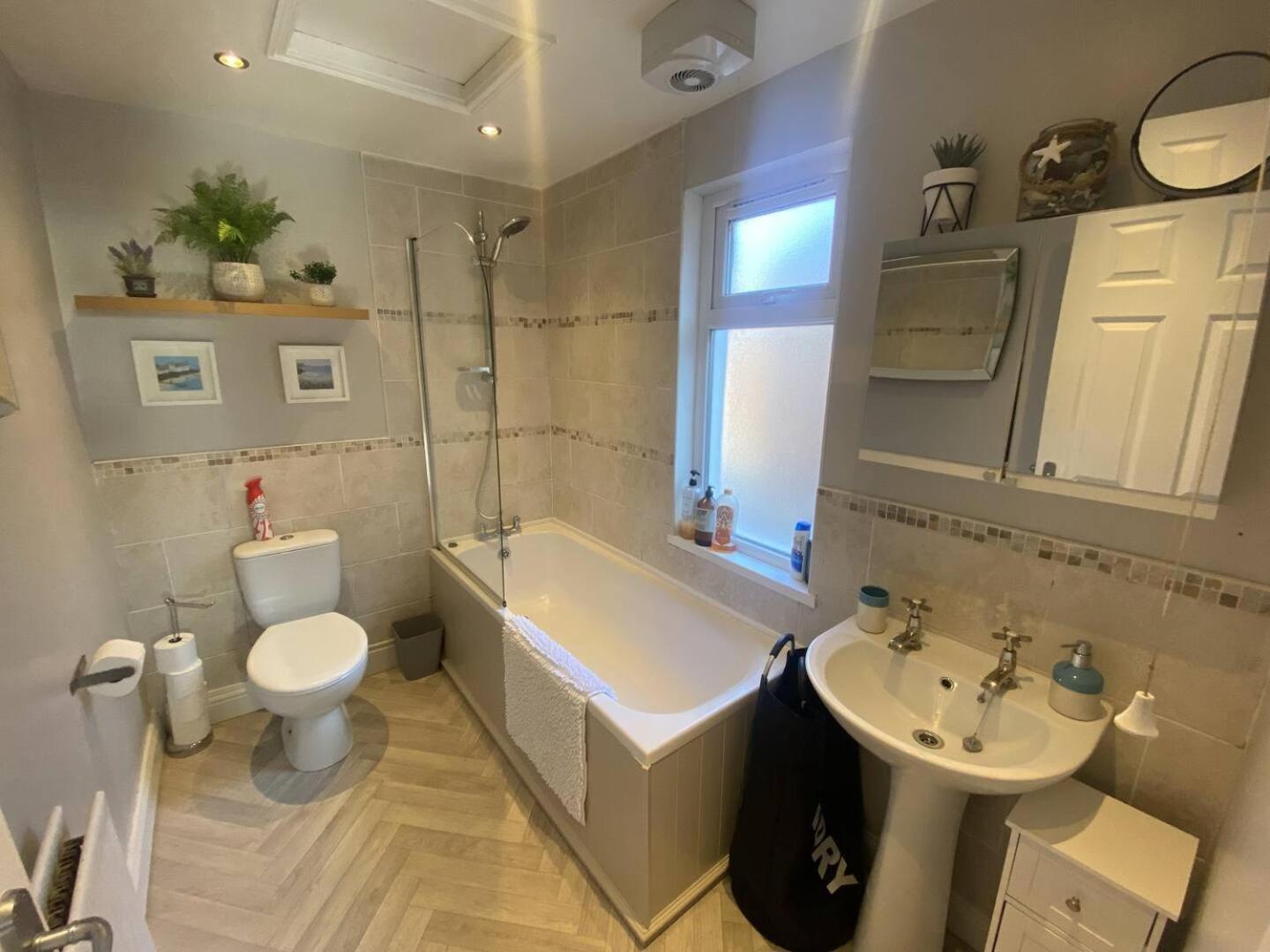 벨파스트 2Br Cozy Duplex 빌라 외부 사진
