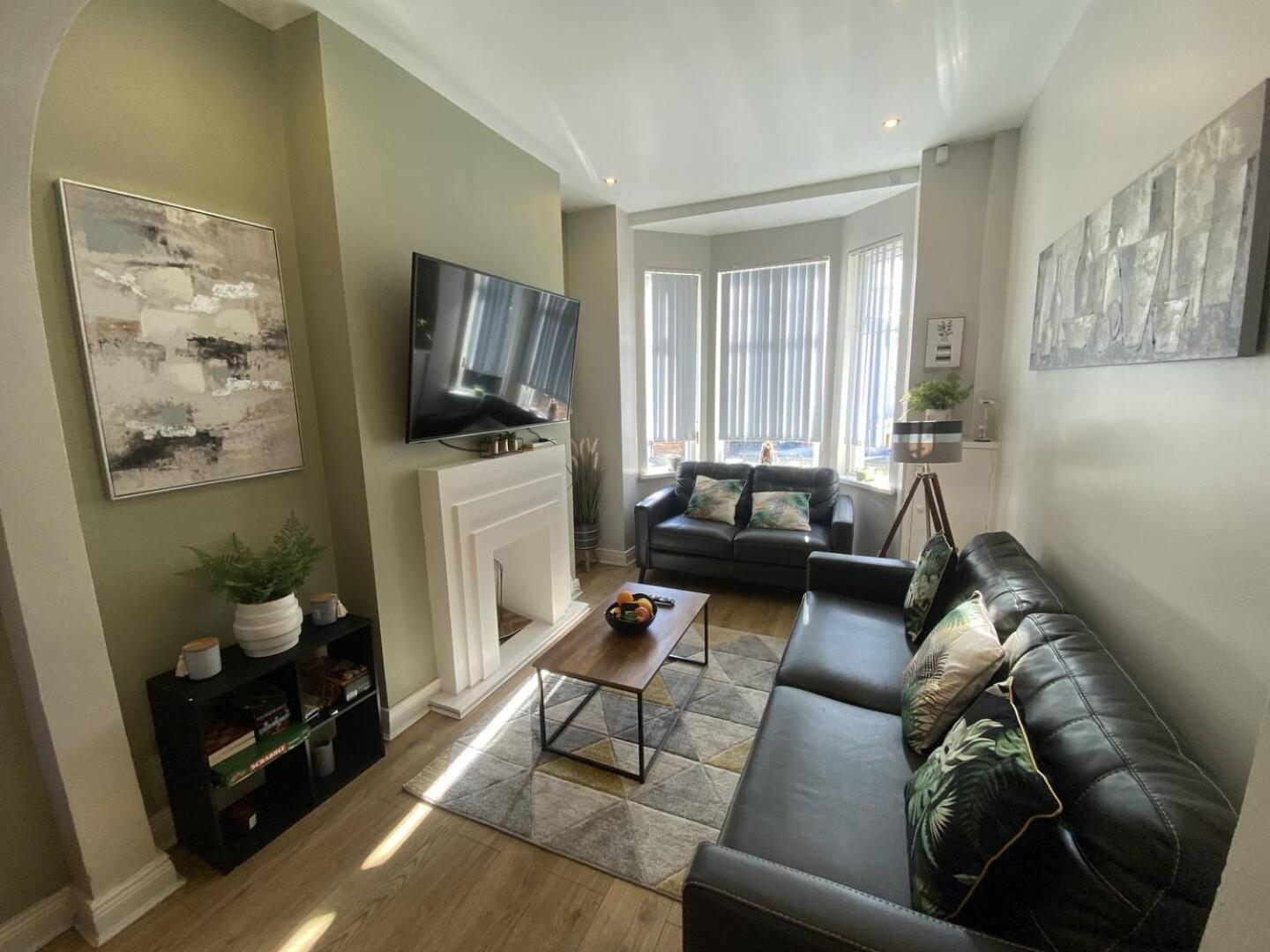 벨파스트 2Br Cozy Duplex 빌라 외부 사진